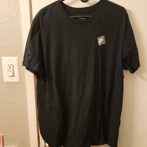The Nke Tee size XL